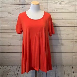 Coral Lularoe Perfect T